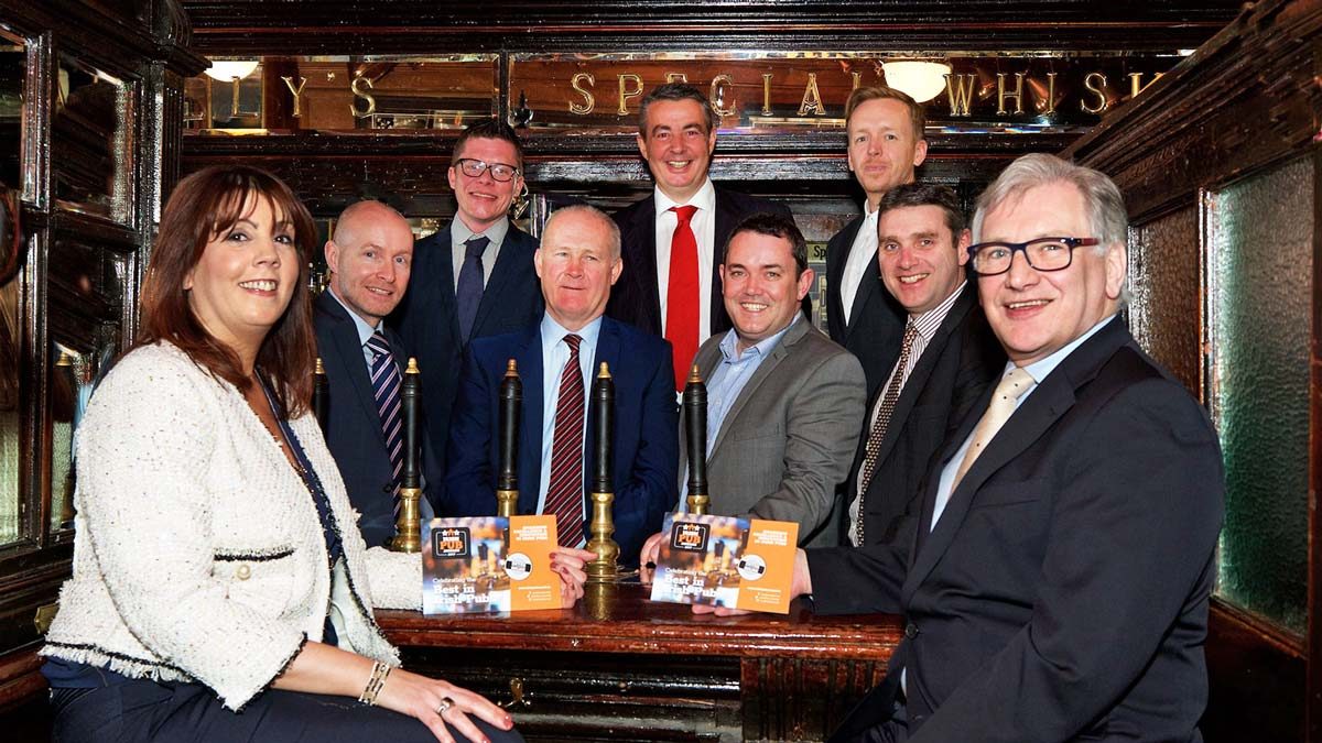 The VFI and LVA join forces to launch the inaugural Irish Pub Awards on Wednesday, April 26, 2017 at Diheny & Nesbitt's on Baggot Street in Dublin